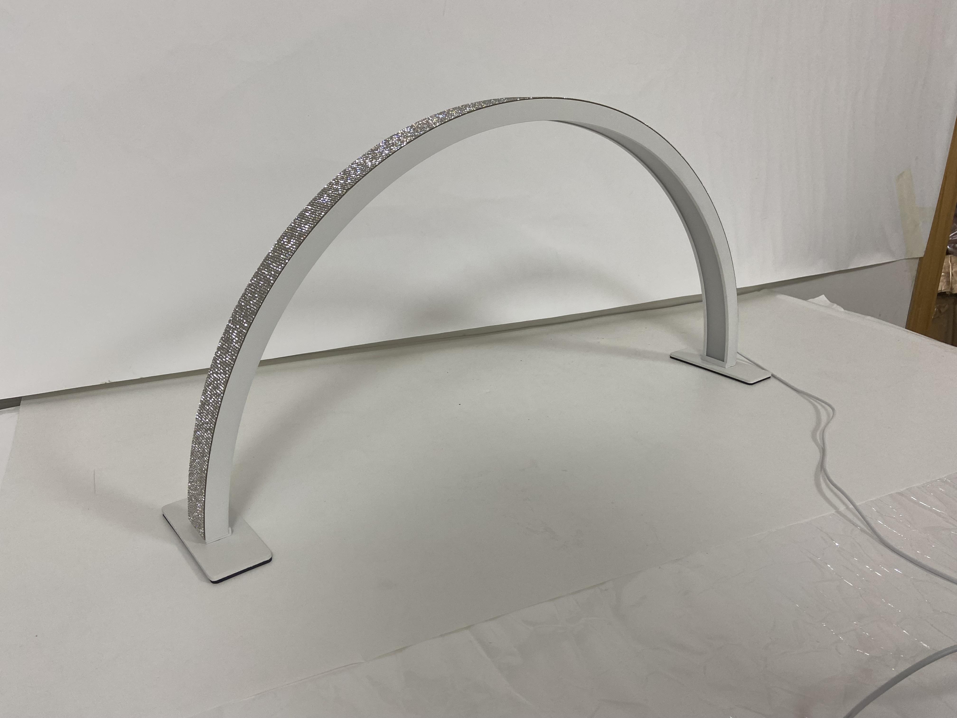 55CM blanc avec diamants