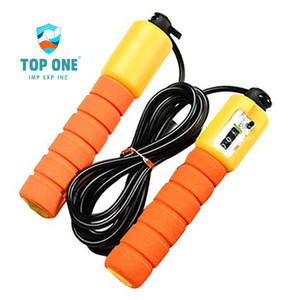 TopOne corde à sauter intelligente entraînement sportif numérique corde à sauter intelligente avec compteur matériel en caoutchouc de vente chaude - Product Image 1