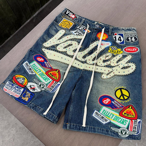 <span class=keywords><strong>Shorts</strong></span> di <span class=keywords><strong>Jeans</strong></span> in Denim da <span class=keywords><strong>uomo</strong></span> a gamba tesa strappata Vintage con ricamo 3D personalizzato con ricamo a metà vita con lavaggio scuro - Product Image 2