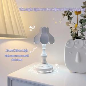 Lámpara de Mesa Creativa Retro con Pantalla de Hoja de Loto, Luz Nocturna de Escritorio, Mini Lámpara de Lectura con Carga USB, Decoración Retro para el Hogar - Product Image 3