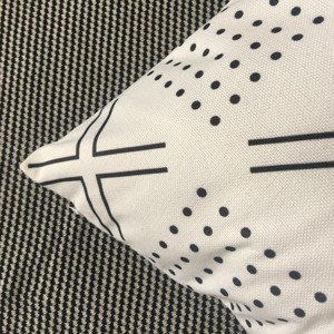 Funda de cojín con diseño bohemio de lino al por mayor con estampado en blanco y negro para el hogar o el hotel, uso de sofá decorativo - Product Image 4