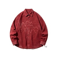 Chemise épaisse vintage délavée avec impression DTG Kornit, effet spray vieilli, streetwear, denim rouge délavé au soleil, broderie ondulée, boutonnée