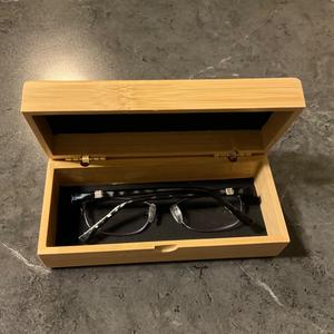 Vente en gros de lunettes sur mesure, lunettes de soleil avec logo personnalisé, étuis en <span class=keywords><strong>bois</strong></span> de bambou faits à la main, emballages pour lunettes - Product Image 5