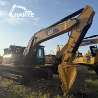 Excavatrice sur chenilles Caterpillar 323D d'occasion, bon état, faible nombre d'heures de fonctionnement, moteur et pompe inclus, modèle 2013, 23 tonnes