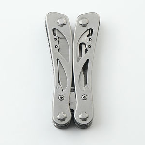 13 في 1 متعددة الأغراض متعددة الوظائف في الهواء الطلق بقاء المحمولة عدم الانزلاق جيب مقبض من الفولاذ المقاوم للصدأ أدوات متعددة كماشة قابلة للطي - Product Image 3