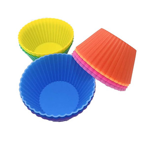 Silicone Cupcake Molds Round 7cm Top Diameter Oven Safe Baking Cake Tools - Product Image 4