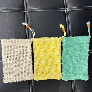 <span class=keywords><strong>Bolsas</strong></span> <span class=keywords><strong>de</strong></span> jabón <span class=keywords><strong>de</strong></span> sisal <span class=keywords><strong>de</strong></span> algodón <span class=keywords><strong>de</strong></span> <span class=keywords><strong>ganchillo</strong></span> Natural, cordón exfoliante, bolsa ahorradora <span class=keywords><strong>de</strong></span> jabón <span class=keywords><strong>de</strong></span> cáñamo <span class=keywords><strong>de</strong></span> yute OEM, barra <span class=keywords><strong>de</strong></span> jabón <span class=keywords><strong>de</strong></span> malla <span class=keywords><strong>para</strong></span> ducha - Product Image 6