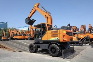 Excavatrice sur pneus de marque coréenne, neuve, 15 tonnes, modèle DX150W avec conduite hydraulique, à vendre - Product Image 3