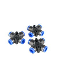 Composants pneumatiques Connecteur rapide et croisé en plastique à quatre voies Pza4/6/8/10/12 pour raccords de tuyauterie efficaces