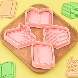 Moule à biscuits en forme <span class=keywords><strong>de</strong></span> livres <span class=keywords><strong>de</strong></span> la série Book Series, impression 3D <span class=keywords><strong>de</strong></span> dessins animés, simulation d'animation, PLA alimentaire - Product Image 3