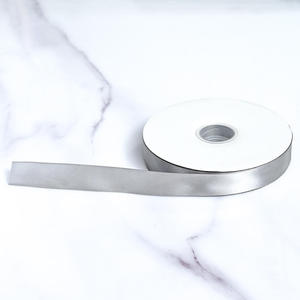 高品质双面4厘米工厂定制单面100%涤纶素色丝缎丝带卷 - Product Image 5