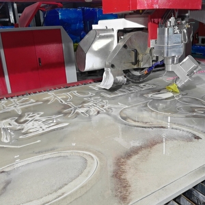 Hualong HKNC-450J Máquina de corte de piedra por chorro de agua de 5 ejes con motor CNC italiano ESA para encimeras de <span class=keywords><strong>cocina</strong></span> - Product Image 5