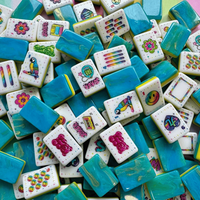 Tuiles de Mahjong Américaines Iridescentes Bleues de Luxe des Années 90, Ensemble de 160 Tuiles en Acrylique Premium Gravées et Imprimées UV, Collection Designer Rétro