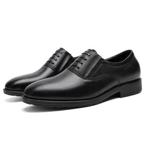 Chaussures habillées de luxe haut de gamme pour hommes, noires et marron, à lacets, antidérapantes, respirantes, légères et rehaussantes - Product Image 1