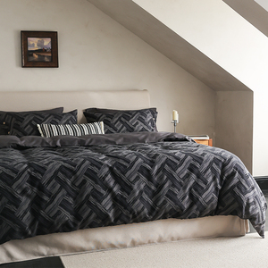 Juego de Ropa de Cama de 4 Piezas con Rayas Cruzadas Gris Oscuro, Directo de Fábrica, Sábanas Reversibles con Botones de Coco para Apartamentos y Casas de Huéspedes, Venta al Por Mayor - Product Image 4