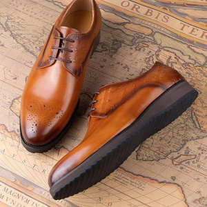 Chaussures de bureau haut de gamme faites à la main - Derby Business Casual - Chaussures habillées marron de haute qualité et confortables pour hommes - Product Image 2