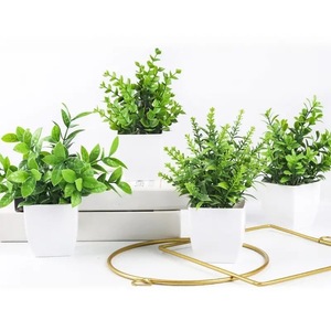 4 packs de mini plantes vertes artificielles en pot, en plastique, écologiques, pour la maison, le bureau, la table, la ferme, la <span class=keywords><strong>d</strong></span>écoration <span class=keywords><strong>d</strong></span>'anniversaire - Product Image 3