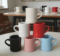 Mug en céramique vintage à forme cintrée, tasse à café incurvée multicolore