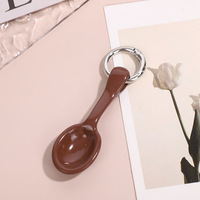 Porte-clés mini-cuillère de luxe, pendentif coloré en forme d'ustensile de table, breloque décorative pour sac de femme, clé de voiture, ornement fait main, souvenirs, cadeaux