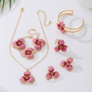 Conjunto de Joyería Vintage para Mujer, Chapado en Oro, Aleación Metálica con Esmalte de Aceite, para Aniversarios y Ocasiones Especiales - Product Image 3