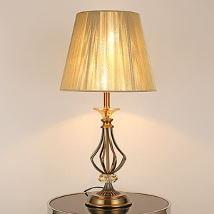 Nhà Máy Trực Tiếp Hiện Đại Pha Lê Bàn Cạnh Giường Ngủ Đèn Tối Giản Mỹ Đèn Sàn Phòng Khách Trang Trí Đèn Đọc Sách - Product Image 2