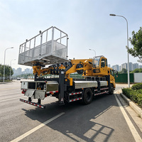 JIUBANG Véhicule de Travail Aérien Mobile de 45 Mètres, Poids Brut de 17700 kg, Portée des Stabilisateurs Avant de 8250 mm, Angle d'Élévation de la Nacelle de 75°, Moteur à Essence