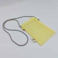 Sac bandoulière personnalisé OEM pour téléphone portable, pochette de téléphone avec cordon, pochette de rangement en maille, mini pochette de téléphone en maille et trousse de toilette