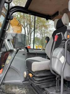 Miniexcavadora Doosan DX60 Usada de Alta Calidad en Stock, Bien Mantenida Después de una Inspección Completa, Pocas Horas de Trabajo, Motor Original - Product Image 6