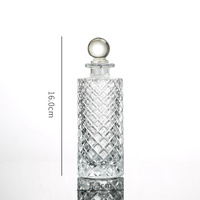 Bouteille de diffusion de parfum de roseau en verre sculpté unique de luxe 50ml 100ml 200ml aromathérapie à bouchon à vis aromatique arabe romain mat