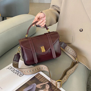Mercancía General 2026, Nuevo Bolso Bandolera de Cuero Vacuno Puro, Bolso Cuadrado Pequeño de Mano, Bolso Casual Versátil de Alta Gama en Cuero Genuino - Product Image 5