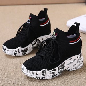 <span class=keywords><strong>Scarpe</strong></span> da Corsa e <span class=keywords><strong>Tennis</strong></span> <span class=keywords><strong>on</strong></span> Cloud per Donna, Leggere e Morbide, <span class=keywords><strong>Scarpe</strong></span> Sportive Unisex Traspiranti, Sneakers <span class=keywords><strong>on</strong></span> Cloud - Product Image 3