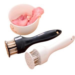 Utensilios de cocina de acero inoxidable para carne y aves: Ablandador de carne con agujas, perforador de chuletas de cerdo y alas de pollo, inserto metálico tipo martillo - Product Image 5