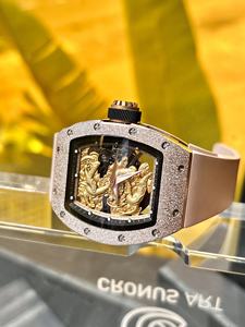 2025년 패션 남성용 자동 기계식 카본 파이버 시계, 투명 백 커버, 중국 용 요소 OEM 손목시계 - Product Image 4