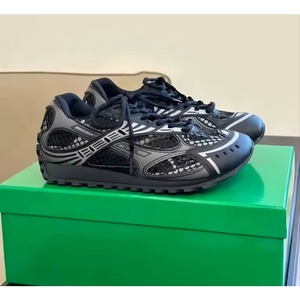 Zapatillas Deportivas Retro Cloudbust Thunder Inspiradas en el Estilo Chunky para Hombre y Mujer |   Zapatos de Verano con Suela Antideslizante Black Techwear, Cómodos y con Soporte de Arco - Product Image 3