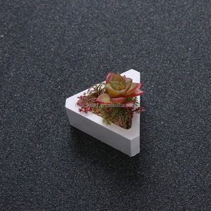 Vaso bianco <span class=keywords><strong>in</strong></span> ceramica moderna per decorazione da tavolo personalizzabile Interior <span class=keywords><strong>Design</strong></span> accessori da sposa all'ingrosso della fabbrica - Product Image 3