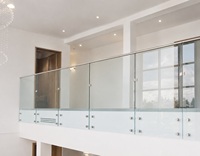 Escalier Flottant Droit au Design Moderne pour Villa, avec Poutre en Acier Invisible et Garde-corps en Verre, pour Balcon, Intérieur d'Hôtel et Appartement