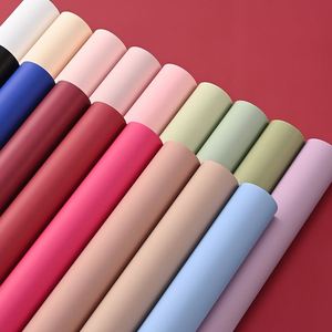 Papier d'emballage floral mat imperméable, couleurs Morandi à faible saturation, matériaux d'emballage floraux tendance, lot de 20 feuilles, vente en gros - Product Image 1