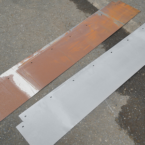 High Efficiency Automatic Conveyor Belt Sand Blasting Machine for Long Metal Workparts - Product Image 5