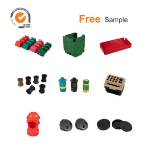 Moldes de inyección de plástico ABS para PC resistentes a los rayos UV con maquinaria Hot Runner - Product Image 2