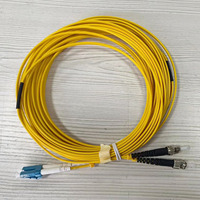 Cordons de raccordement en fibre optique monomode duplex 2,0 mm 3,0 mm 0,9 mm Connecteurs SC/FC/LC/ST Réseaux FTTH/FTTX Résistance à la traction 70N