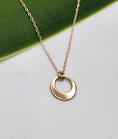 Collier avec pendentif rond, collier avec pendentif en acier inoxydable, bijoux plaqués or 18 carats, bijoux délicats en acier inoxydable, cadeau pour femmes