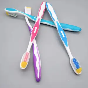 OEM/ODM Hygiene Products Oral Care Product Adult Toothbrush