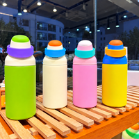 Bouteille isotherme en acier inoxydable Owallea 550 ml 750 ml avec couvercle à ouverture rapide, double paroi sous vide pour la salle de sport, le bureau et les voyages