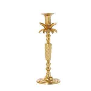 Bougeoir en laiton pour maison et mariage, porte-bougie en plaqué or fini, fabriqué à la main - Product Image 2