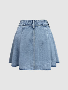 Minifalda de mezclilla de punto estilo europeo-americano, sexy, casual, moderna, de cintura alta, corte en A, plisada, con botones decorativos, para verano. - Product Image 5