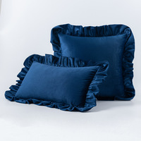 Amity Coussins de haute qualité Perlage avec bordure à volants Oreiller décoratif 45x45 Housse de coussin en velours pour la décoration intérieure