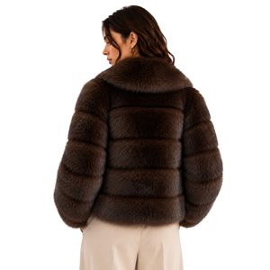 Abrigo Corto de Piel Sintética Marrón para Mujer, con Solapa Grande y Rayas Horizontales, Prenda de Invierno de Lujo, Chaqueta Elegante para Fiesta - Product Image 3