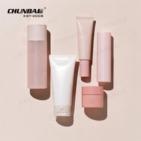 Ensemble cosmétique nettoyant pour le visage Bouteille rose en plastique pour lotion et traitement des cheveux pour emballage de shampooing