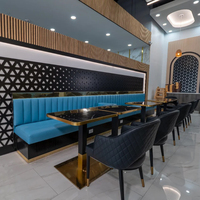 Fabricant de canapés commerciaux haut de gamme de luxe, sièges de restaurant en cuir bleu, table en marbre doré et chaise en métal