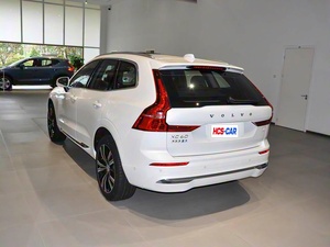 <span class=keywords><strong>XC60</strong></span> 2025 Híbrido Enchufable de Largo Alcance con Tracción en las Cuatro Ruedas, Edición Inteligente Negro Medianoche, SUV de 5 Puertas y 5 Asientos - Product Image 4